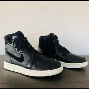 Air Jordan 1 rebels
